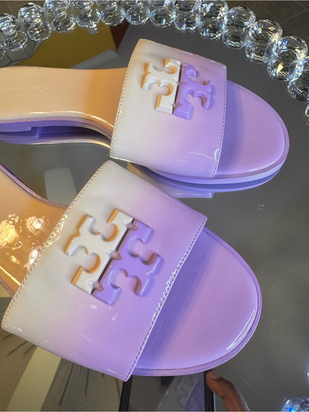 Tory Burch Everly Slide Flat Soft Patent Leather Sweet corn/Lavender Cloud. Sz 7